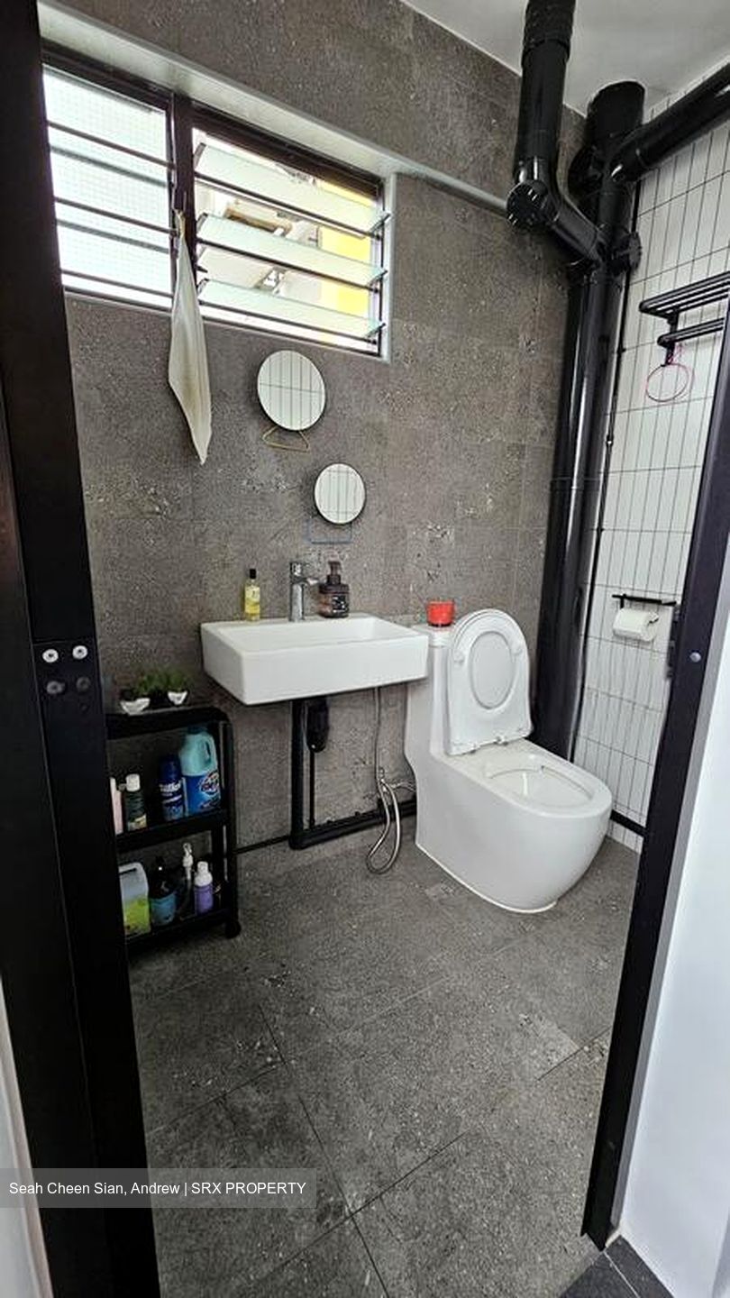 Blk 693 Hougang Spring (Hougang), HDB 5 Rooms #557671171